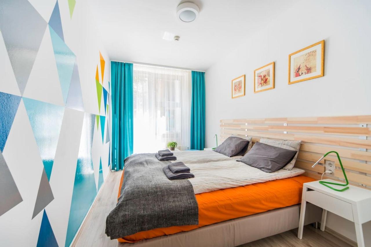 Modern Four Bedroom Apartment In Palace District Budapest Eksteriør bilde