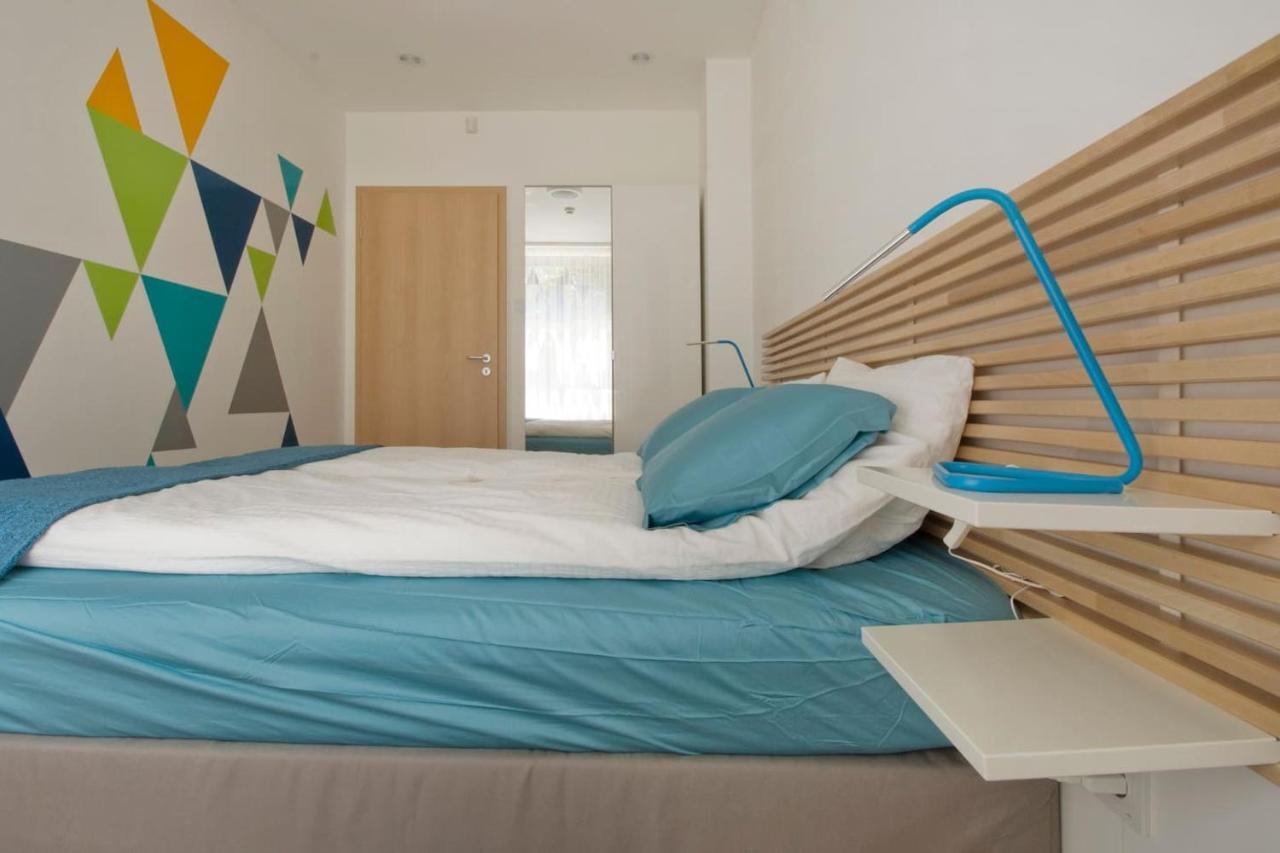 Modern Four Bedroom Apartment In Palace District Budapest Eksteriør bilde