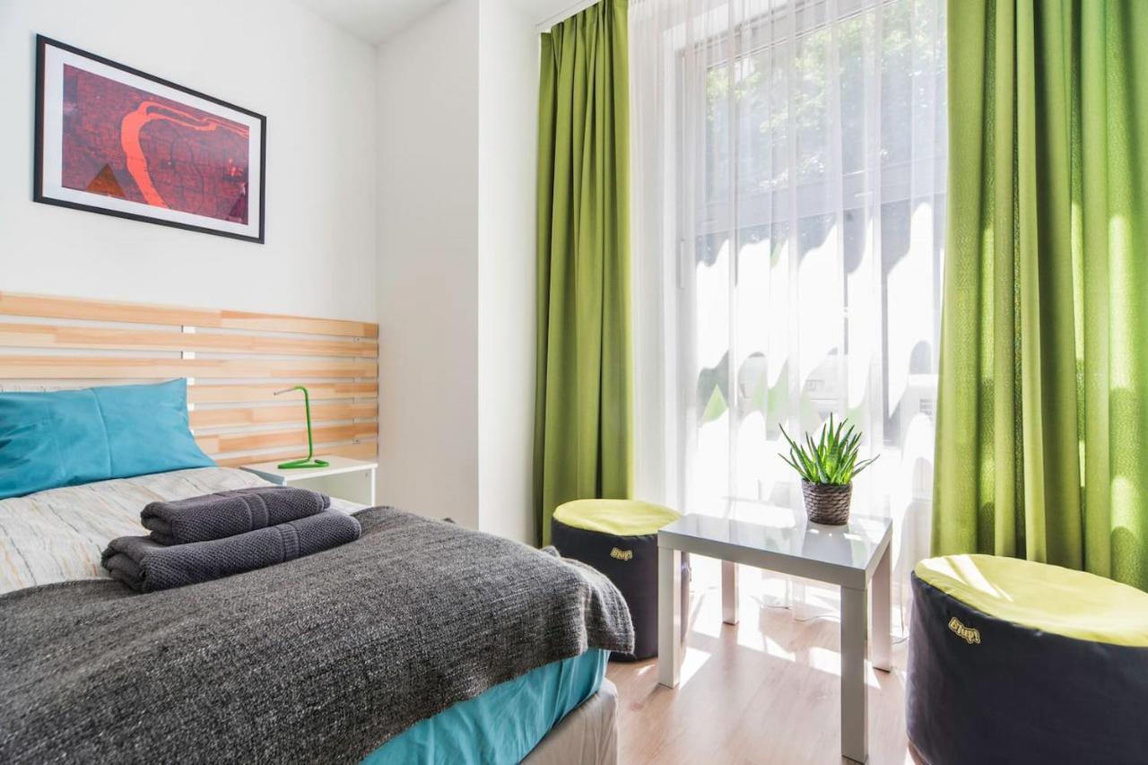 Modern Four Bedroom Apartment In Palace District Budapest Eksteriør bilde