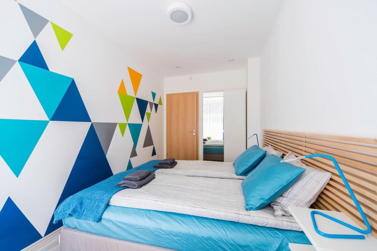 Modern Four Bedroom Apartment In Palace District Budapest Eksteriør bilde